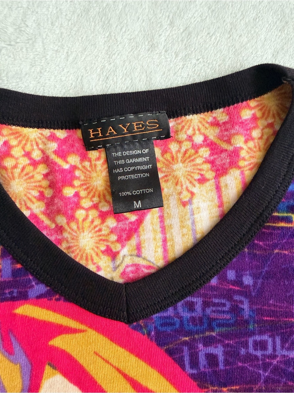 Hayes Custo Barcelona Y2K Portrait V-Neck Long Sleeve Tee 100% Cotton Medium - Picture 3 of 7
